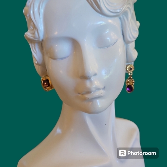 Vintage MONET Mismatched Purple Gem Post Earrings - Picture 1 of 5